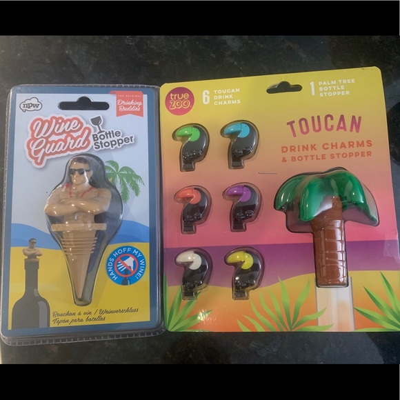 truezoo Other - Wine accessory set NIP